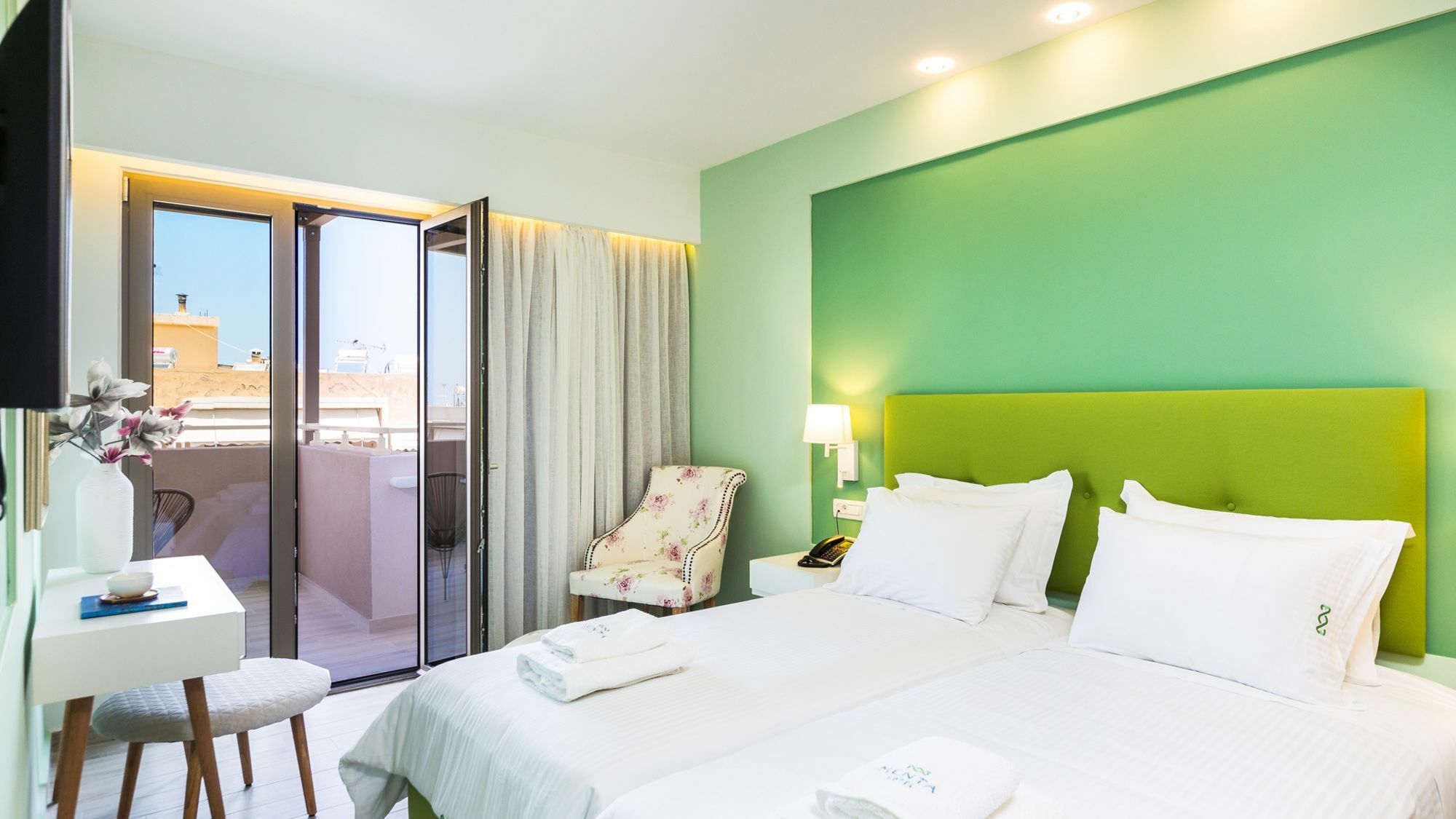 Menta City Boutique Hotel ريثيمنو المظهر الخارجي الصورة